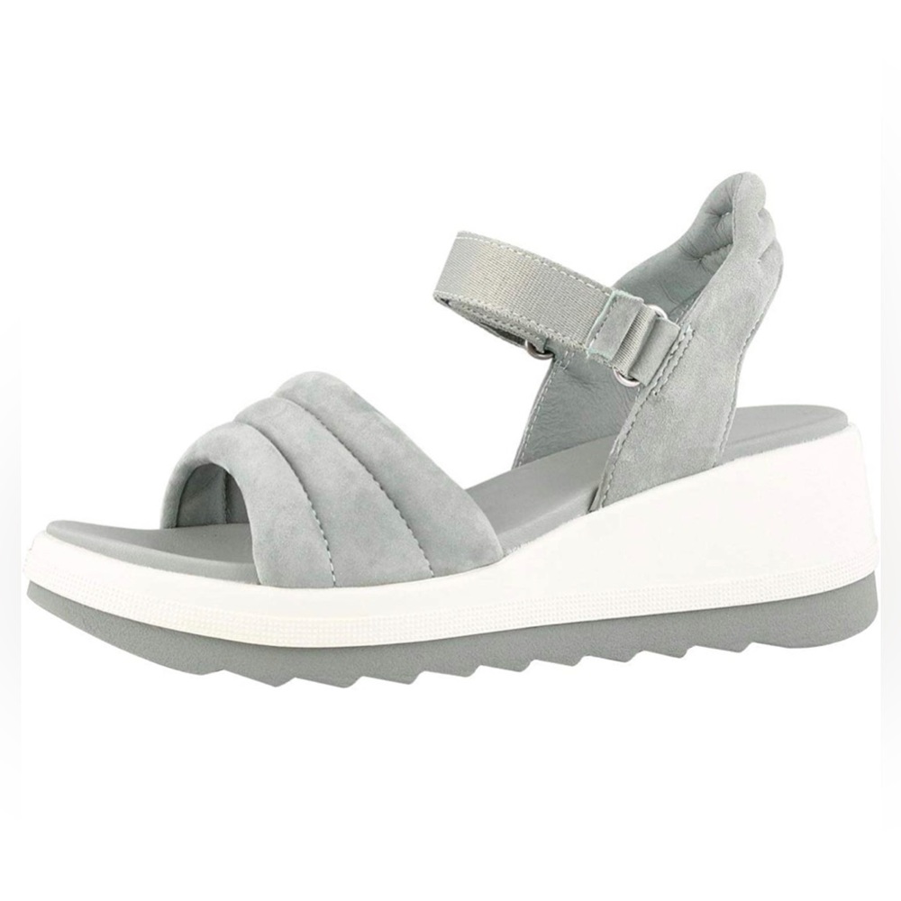 Cougar Women's Honey Wedge Sandal Sage